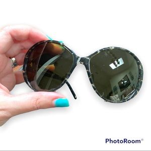 SALE! Versace Medusa Gold Marble Brown Oversized Sunglasses Womens 4239 969/73